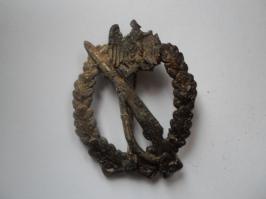 возле Клайпеды покопай.