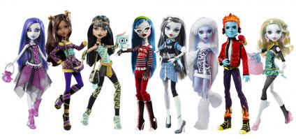 На мой взгляд эти куклы тоже надо добавить в этот список.
Пипец же ведь...синие волосы, зеленый цвет кожи, огромная голова и т.п.