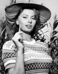 Здесь чем-то Боня на Лорен похожа.