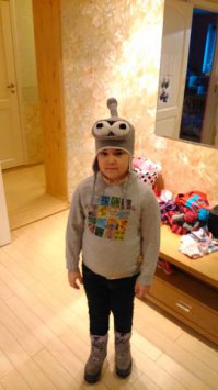 балую детей такими шапками)