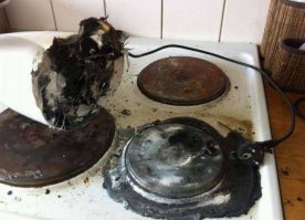 У меня такое же было, когда конфорки перепутал)) правда предотвратил на ранней стадии плавления.