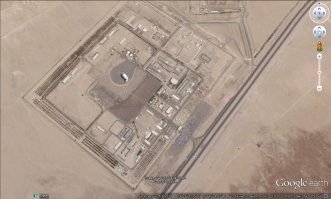Рылся, рылся - не нашел... Зато в окрестностях Эль-Джахры наткнулся на любопытный объект...