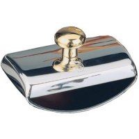 " Стоит ли говорить, что после этого Министерство наняло другого пресс-папье." Это еще как?