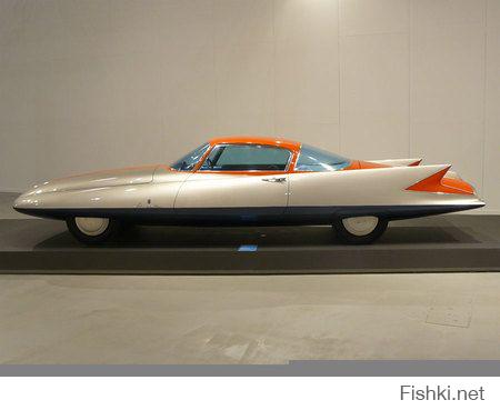 В 1950 году итальянцы вот так представляли авто будущего,так что посмотрим