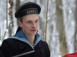 Как весело сфотографироваться с памятником или скульптурой