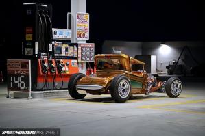 Их Мир всегда будет отличатся от всех сделанное авто Шикарно линий кузова бомба.p/s Также пару фоток JAPAN HOT-ROD