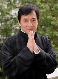 Осталось китайцам "физрук"а снять 
Тачки у китайцев фальшивые, а физрук самый настоящий.