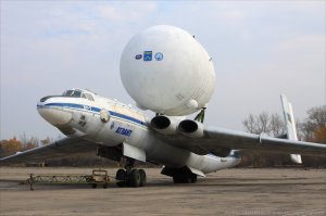 ВМ-Т «Атлант» (он же 3М-Т, «3М, транспортный») — тяжёлый транспортный самолёт ОКБ Мясищева. Является модификацией стратегического бомбардировщика 3М. Всего было построено 3 самолёта, один передали для испытаний в ЦАГИ.

Применялся для транспортировки с заводов на космодром Байконур агрегатов ракетно-космических комплексов. На обоих «Атлантах» в 1980-х совершено более 150 полётов по доставке на Байконур всех крупногабаритных элементов космических комплексов «Энергия» и «Буран». За специфический внешний вид — присущий бомбардировщику «поджарый» фюзеляж с громоздким контейнером на спине — ВМ-Т получил название «летающая бочка».

Космические корабли «Буран» перевозились самолётом ВМ-Т на космодром Байконур (аэродром Юбилейный) с подмосковного аэродрома Раменское, а блоки ракеты-носителя «Энергия» — с куйбышевского аэродрома Безымянка. Грузы загружались на самолёт c помощью специального подъемно-козлового устройства.

В настоящее время один из экземпляров ВМ-Т находится на аэродроме 360-го Авиационного ремонтного завода в пос. Дягилево г. Рязани. Самолёт законсервирован на неопределённый срок. Ещё один самолёт находится в г. Жуковский на территории ЭМЗ им. В.М. Мясищева.

В 2013 году ВМ-Т был представлен на статической экспозиции Московского международного авиакосмического салона МАКС-2013.