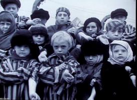 Это кадры из фильма "Помни имя свое". Художественного фильма. Но местами до мурашек на коже документального. Современные "нацики" наверняка его не видели. Пропаганда развратила их ум, растлила все человеческое, если оно у них было. Словами таких не переубедить. Клин - клином вышибают. А зомбированных деток-несмышленышей просто жалко. Их еще можно спасти. Но кто среди коричневой чумы этим займется? Националистка Фарион? Или бойцы доблестных диванных войск?