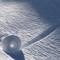 Ни один мастер не вылепит из снега то, что может вылепить природа