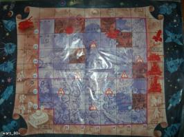 Если кому интресно, тут много старых советских настольных игр: