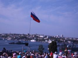 Че-то не увидел красоты красот. Вот добавлю из Севастополя.