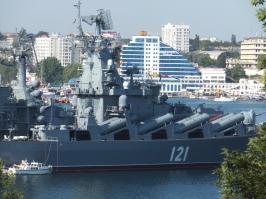 Че-то не увидел красоты красот. Вот добавлю из Севастополя.