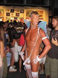 Милый костюмчик и по размеру.