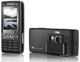 А у меня был K790i
Потрясающая модель. Фотки красочные, даже при разрядившейся батарейке будильник не давал проспать на работу... Не то, что огрызок, который отключается при зарядке 40% и даже напоминания не зазвучат.