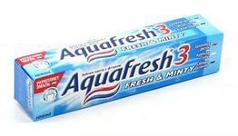 Судя по всему ты обычный тупой укроп, который может скакать. Ты даже не в состоянии посчитать и запомнить три цвета следующие один за другим.
СЛЕВА - паста "Aquafresh", красный-белый-синий.
СПРАВА - флаг России, белый-синий-красный