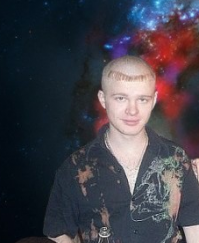 Что за парикмахер такие причёски делает?!