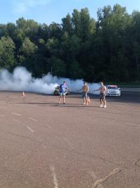 В подтверждение своих слов: