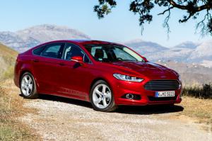 А мне его гриль напоминает Астон Мартин: