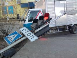 Удивил русского человека светофором.