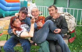 у них своя атмосфера...