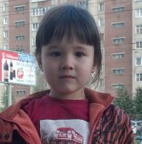 Поделюсь и я своими фотками. Мать и дочь)))