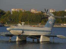 Экраноплан Орлёнок.