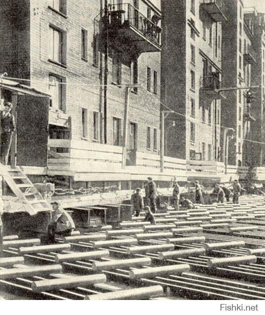 Передвижка Саввинского подворья и жилого дома. Фото 1938 г.    .    Хочу Знать - Москва - Передвижение Домов