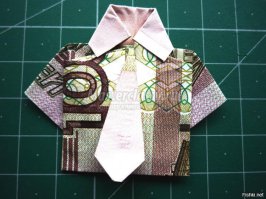 ЦБ нарушает п. 2 ст. 75 Конституции РФ