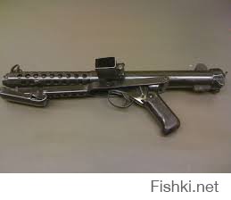 Стерлинг - енто пистолет пулемет Англицкий :)
