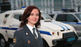 Лица девушек из российской полиции