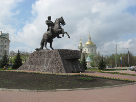 Памятник генералу Ермолову в Орле