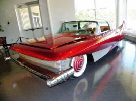 было бы не плохо, если по бокам стояли ракеты земля-мудак...
вот едешь спокойно а тебя какой то мудак подрезает, а ты ему ракетой в зад, бааабааахххх