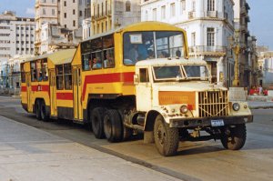 А как вам такое? 
Индия и Япония. 
Куба