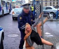  Язык жестов женщин