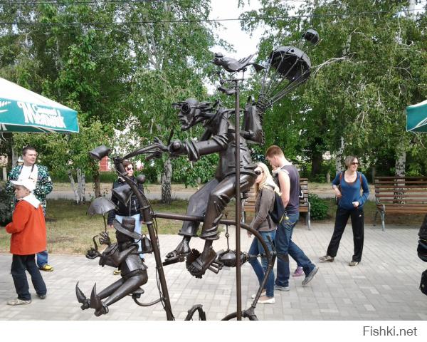 Скульптуры из металла в Яровом (Алтайский край)