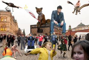 Каким ты был, таким остался, 
Орел степной, казак лихой... 
Зачем, зачем ты снова повстречался,
Зачем нарушил мой покой?