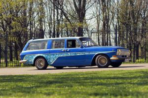 Всё как то одинаково, вот я понимаю вызов обществу даже в Монако)))