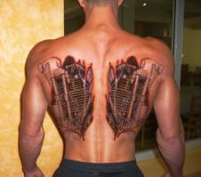 Самые нелепые и странные татуировки