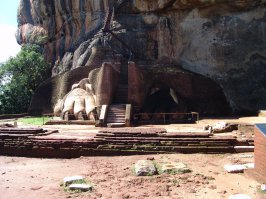 обязательный подъем при путешествии по Шри-Ланке