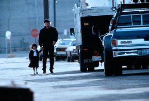 Я предпочитаю оригинал! Французский! А штатовский - копия, вплоть до костюмов!