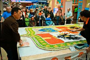 Герб Краснодара из 15000 суши и роллов