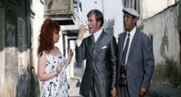 Очень много цитат из кино, наверное самая-самая:
«Ру́ссо тури́сто — о́блико мора́ле. Ферштейн?»