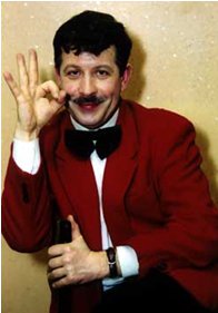 Итоги (с Киселёвым на НТВ)
Блеф - клуб
Угольников ещё вёл
1992—1995 годы — Автор телепрограммы «Угол шоу»
1996 год — автор, режиссёр и актёр в 48-серийном телевизионном проекте «Доктор Угол»