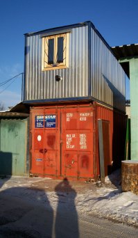 Китаец построил коридор, объединяющий балконы соседних домов