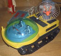 Вот это была тема! 
Антенна постоянно ломалась. И в конце концов её открутили.