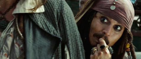 это компас не показывает на Север!
 - но мы и не плывём на север ...