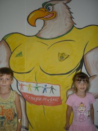 Вот и мое творение) дети тоже))..но, не нарисованные)