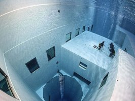 Самый глубокий в мире . глубина 40 метров!