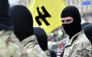 постоянно забываю что ваши каналы вам этого не показывают, а другие каналы вы не смотрите...
тебя же на самом деле не интересуют все твои ,,ЧЁ,,  ты  сам себе уже на все ответил и на каждого убитого  свидомыми ребенка  у тебя есть оправдательный ответ и внутреннее понимание что так надо и что по любому вы правы и кто  так не думает - тот зомби...
У вас там свой мирок, но весь мир видит вас такими: